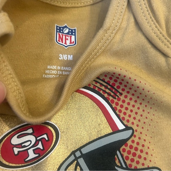 NFL San Francisco 49ers Onesie New without tags! 3-6 months Baby Kids - Picture 3 of 3